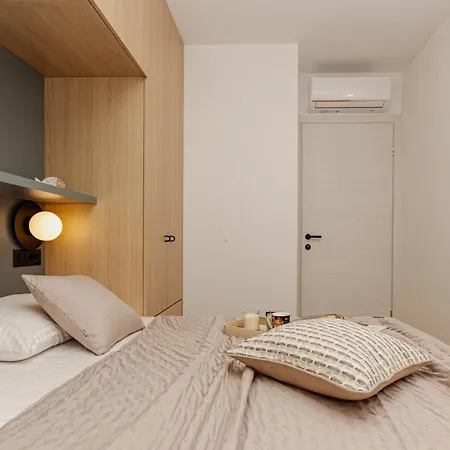 Mediterranean Bliss Near Old Town And